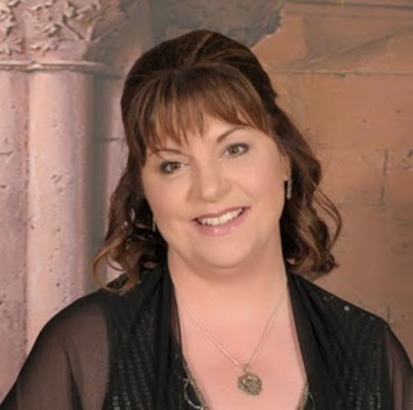 Meet your Posher, Diane - Picture 1 of 1